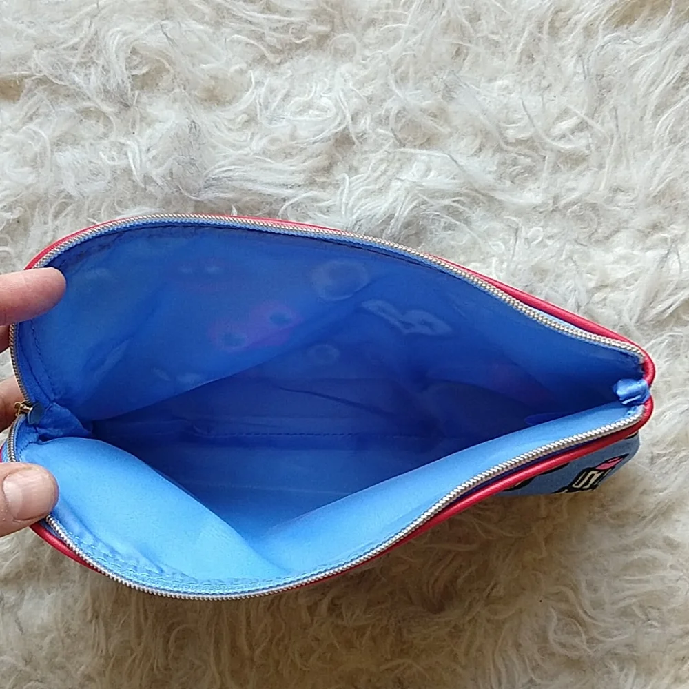 Estee Lauder Makeup Bag Mickey Heart Lips 9x5.5